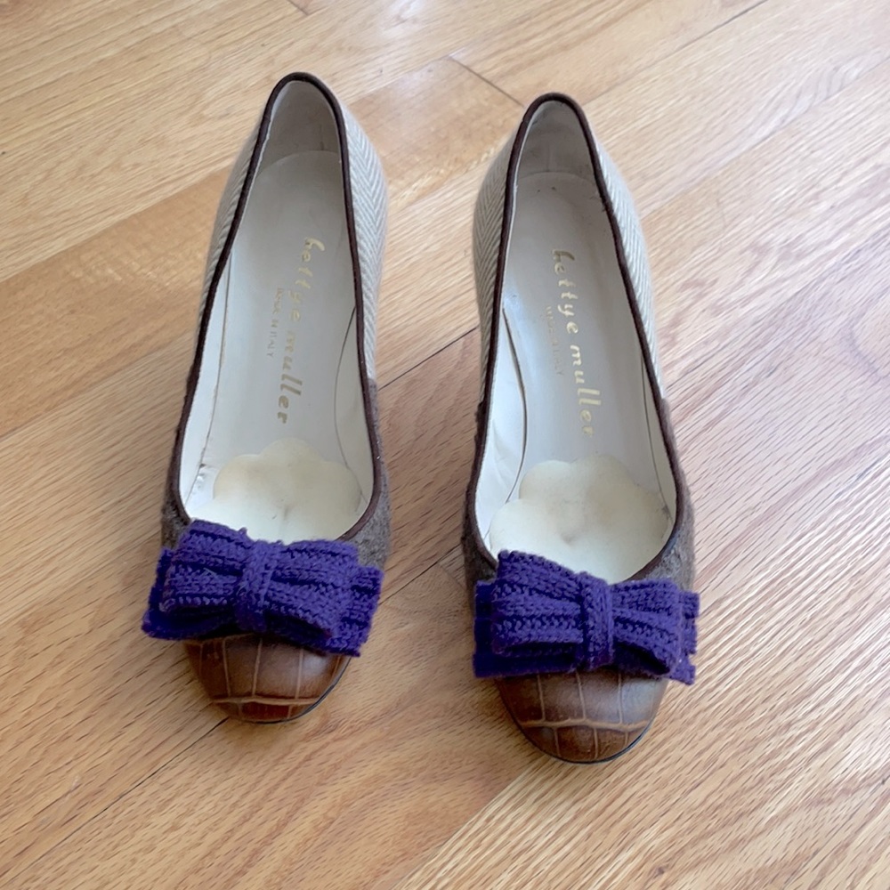 Vintage Bettye Muller shoes.
